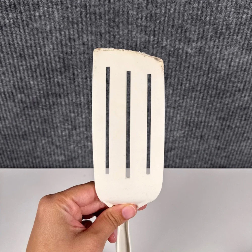 Vintage Foley Slotted Nylon Spatula Off-White Angled Kitchen Utensil USA Made